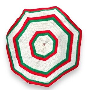 Vintage Christmas Handmade‎ Crochet Red Green & White Tree Skirt